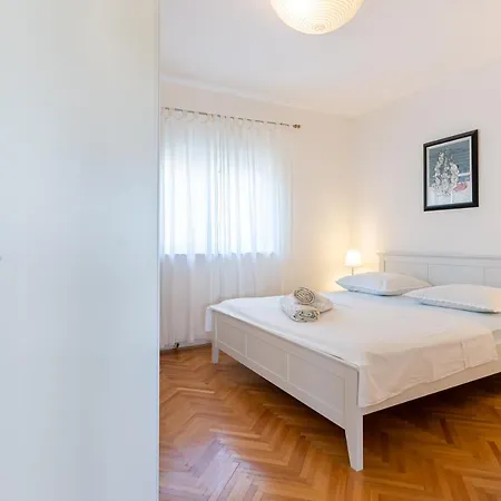 Luno * Kaštela