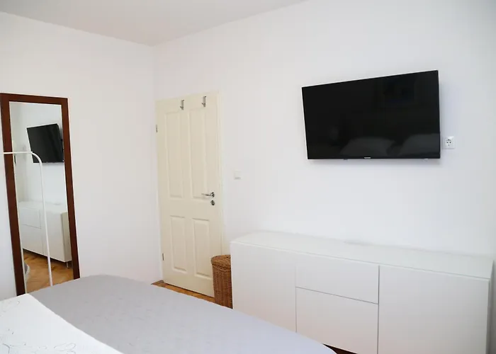 Apartment Luno