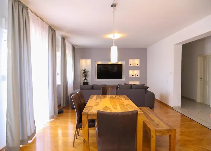Luno Kaštela