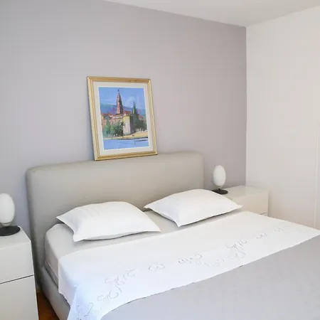 Luno Apartmán Kaštela