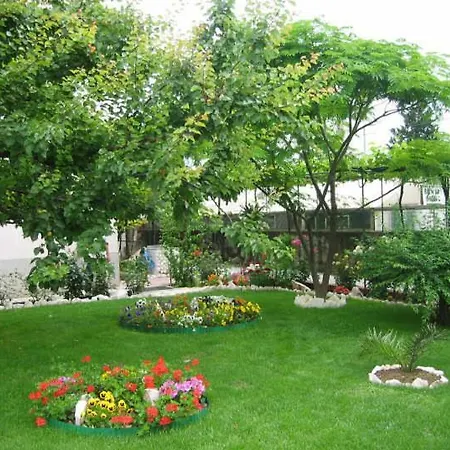 Apartment Luno